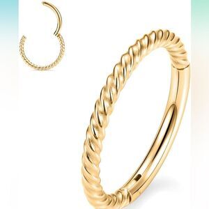 Boutique!🦋 Gold Conch Hoop Earring!